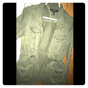 Women’s military green jacket